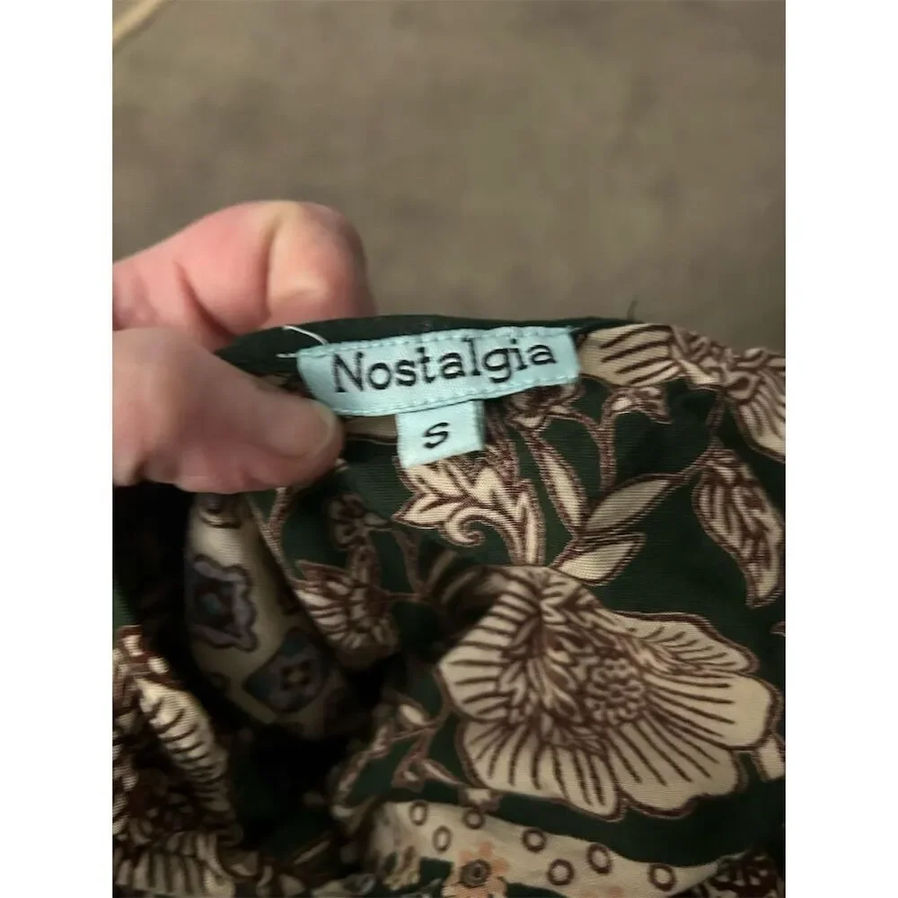 Nostalgia Women's S Sleeveless Floral Bohemian tank top  Multicolor - Picture 3 of 6